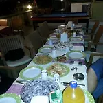 Ξενοδοχείο με διαμερίσματα Club Ege Μαρμαρίς
