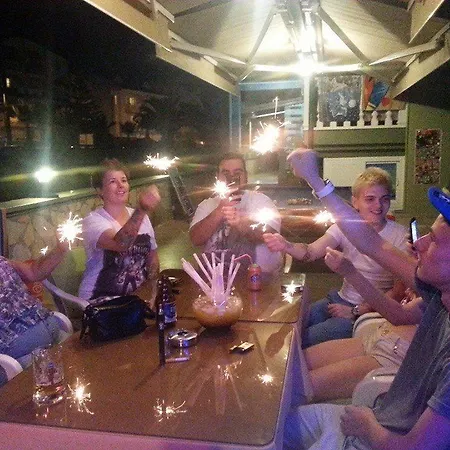 Ξενοδοχείο με διαμερίσματα Club Ege Μαρμαρίς