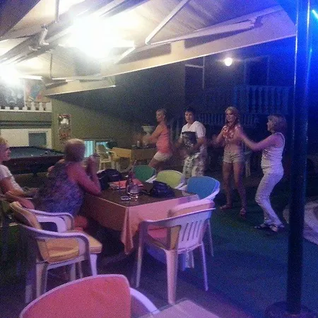 شقة فندقية Club Ege 3*