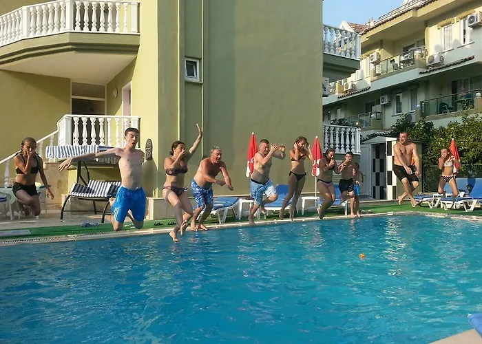 Апарт-отель Club Ege 3*