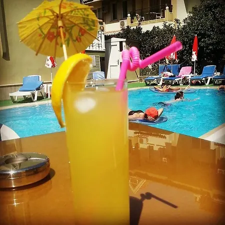 Hotel apartamentowy Club Ege Marmaris