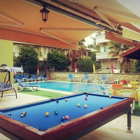 Lägenhetshotell Club Ege Marmaris
